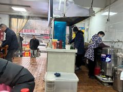 大堂-汪胖子襄阳牛肉面(华丰路店)