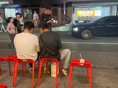 黄牛哥-哥老官重庆美蛙鱼头(西湖银泰十一哥店)
