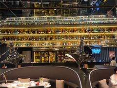 大堂-领鲜天下·焗海鲜·花胶鸡(天目里店)