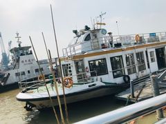 -鱼珠码头(轮渡站)