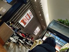 -肯德基(虹桥机场T2北指廊精选外卖点店)