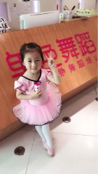 -单色舞蹈