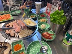 -欧巴炭烤肉오빠숯불구이(南京东路店)