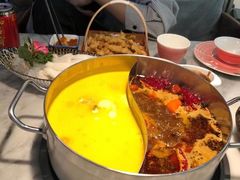 -澳美徕·港式花胶鸡火锅(高新万达店)