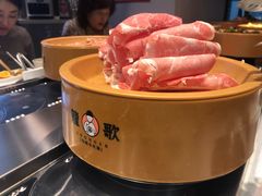-龍歌自助小火锅(市北CBD万达店)