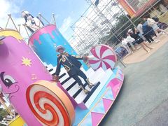 -七彩云南欢乐世界