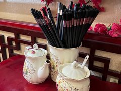 餐具摆设-金杨拉面王小吃面馆·牛三宝面·红烧牛肉粉