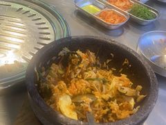 -哈哈碳都·牛肋条无限自助烤肉(台江万达店)