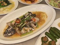 鲜花椒起片蒸笋壳鱼-太子园林酒家