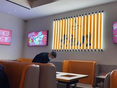 -黄记煌三汁焖锅(新佳丽江汉路店)