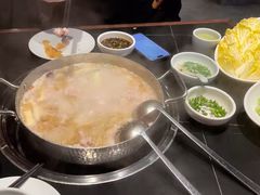 -老来福·非遗酸汤兔(凯旋路店)