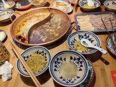 -洱火云南酸菜牛肉火锅(石景山当代商城店)