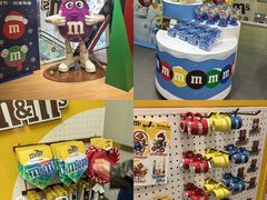 -m豆巧克力世界(上海世茂广场店)
