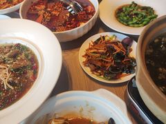 -艳阳天·非遗楚菜(武汉客厅店)