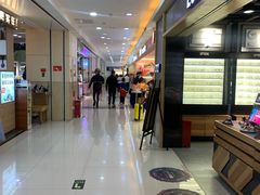 -鸿通城购物中心