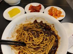 -桃园中华料理炸酱面(燕儿岛路店)