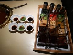 -余欢领鲜火锅(新街口店)