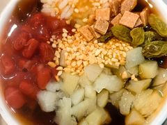 -海底捞火锅(杭州滨江九宜城店)