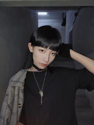 -银星女王公园发型艺术沙龙