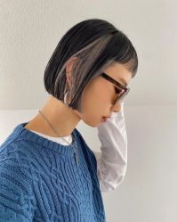 -变画·发型STUDIO