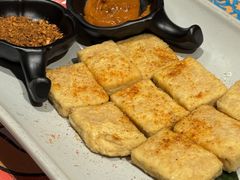 黄金爆浆豆腐-云海肴·汽锅鸡·云南代表菜(天山百盛优客店)