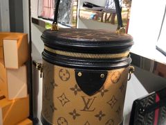 -颐和黄金名包名表钻石奢侈品回收