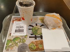 -麦当劳(花桥得来速店)