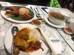 -关夫人餐厅(阳光广场店)