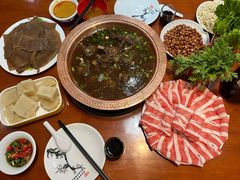 -香满锅老北京羊蝎子火锅·家常菜(新街口店)