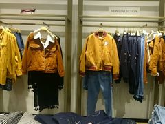 -URBAN REVIVO(佛山南海万达广场店)