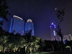 -万绿园