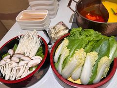 -小茉庐和牛自助火锅(龙湖万达店)