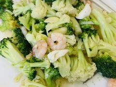 -鹤鸣嘉印象饭店(东市场小区店)