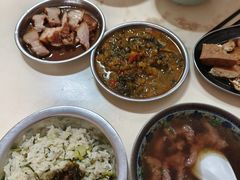 -炬龙牛肉店(新华店)
