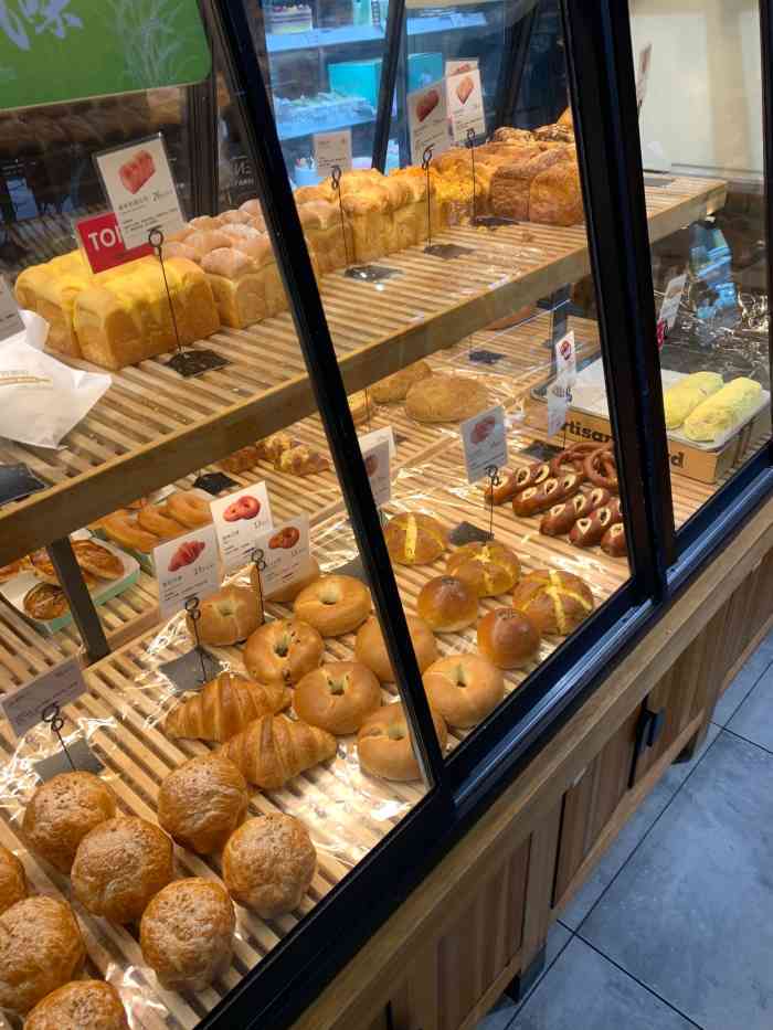 工匠面包(徐东店)-"在武汉那么多的面包连锁店中工匠面包是我.