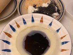 -正南齐北·老街糯米团(洪崖洞店)