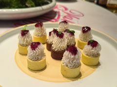 -北平食府·北京烤鸭(北京西站六里桥店)