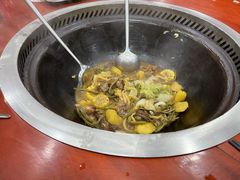 -哈尔滨东北铁锅炖(都督街店)