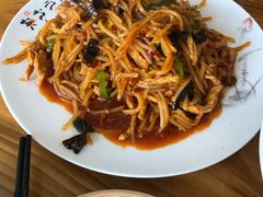 -栋哥小厨·临沂炒鸡