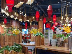 -老滇山寨•云南特色菜•地方菜•民族风情歌舞表演(金碧店)