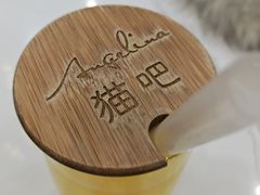 -安格丽娜·狗咖·猫咖羊驼咖(春熙路百盛商场店)