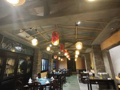 大堂-饭桌故事·血鸭湘(荣宝华店)