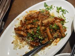 -味上湘菜馆(岳麓山店)