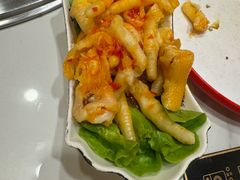 -靠山屯东北铁锅炖(东北菜，古美西路店)