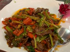 小炒黄牛肉-北海渔村酒楼·粤菜海鲜点心(新华店)