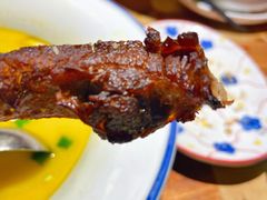 乔纳斯烤肋排-蜜桃餐厅·伴山(绿宝广场店)