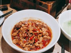 -聚鑫朋酸菜肥肠(文艺路口店)