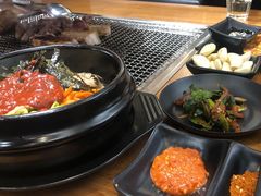-肉甲韩国木炭烤肉(新壹街1店)