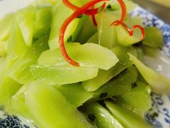 -七的湖·晚芳亭·阳澄湖农家菜·大闸蟹(莲花岛店)