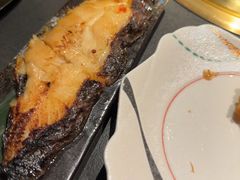 -铭牛烧肉·和牛海鲜自助(高新月牙湖店)
